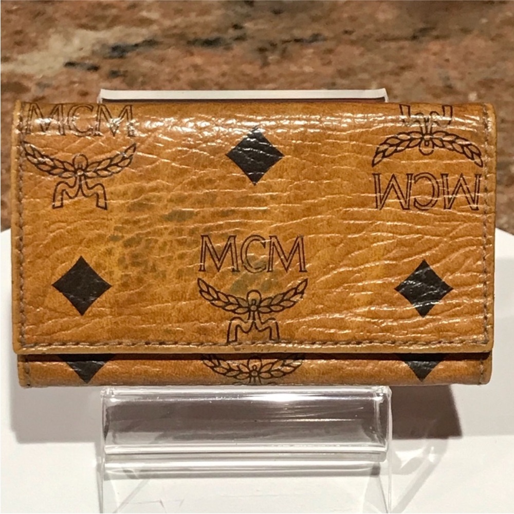 MCM Tan Key & Card Holder